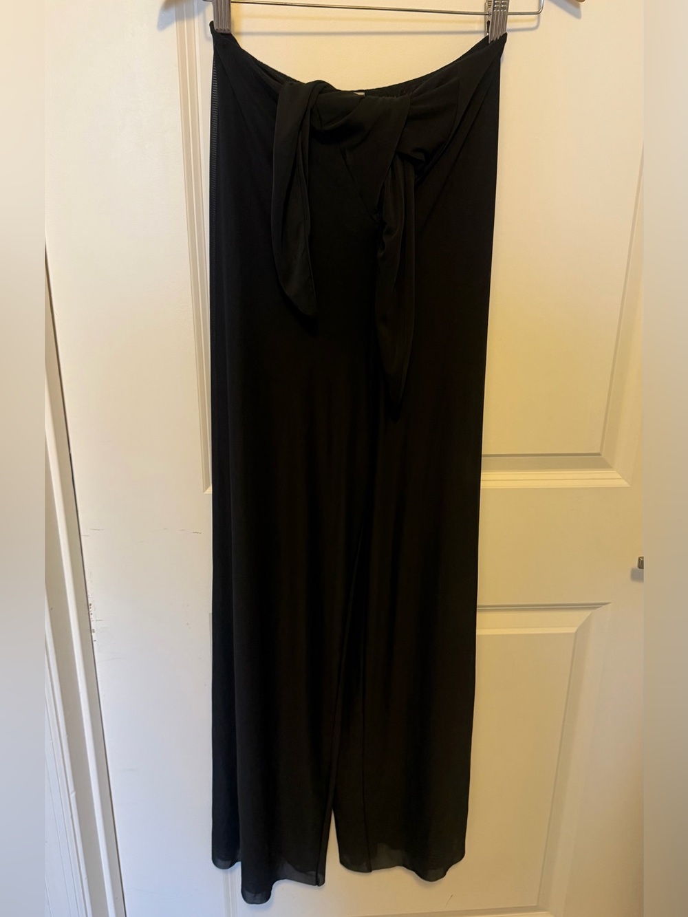 Victoria's Secret Black wide leg sheer pants. Tie front. NWT